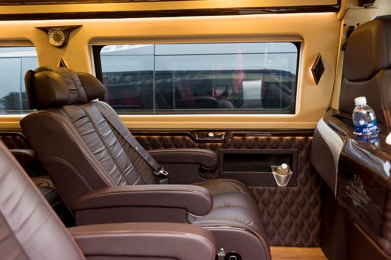 Nhà xe Limousine Hà Nội Ninh Bình